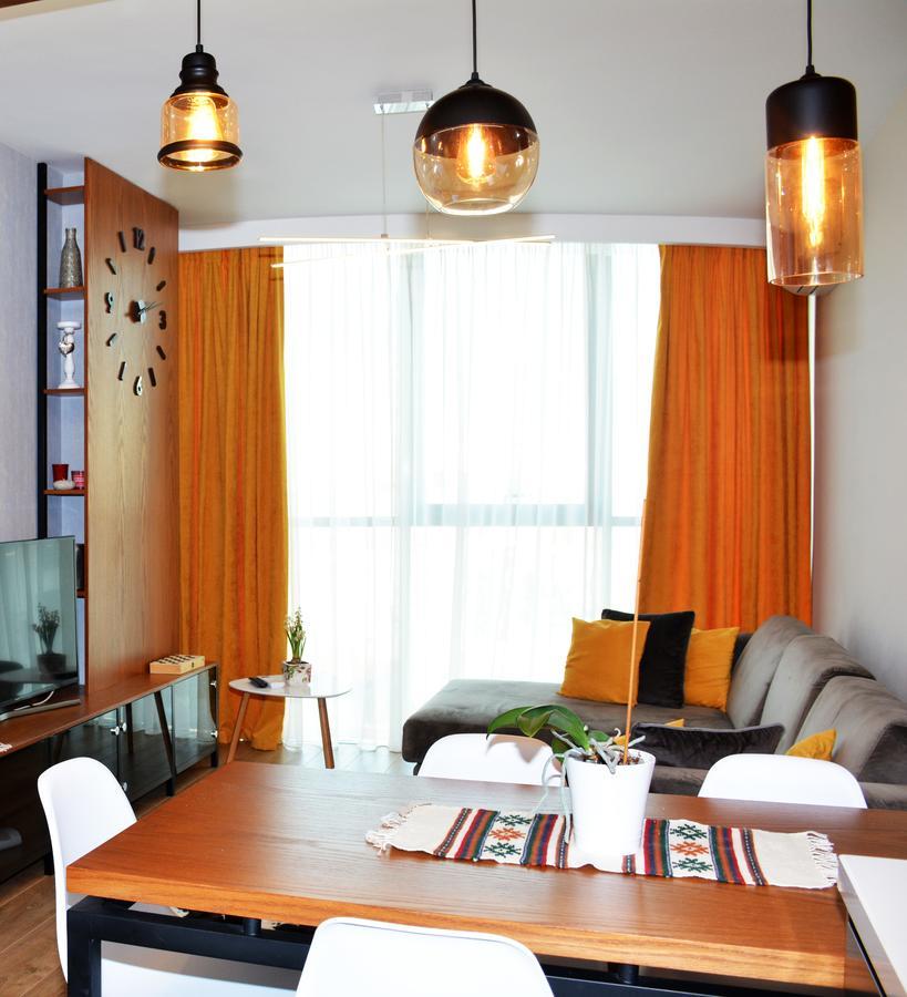 Central Luxury Apartment Тирана Номер фото