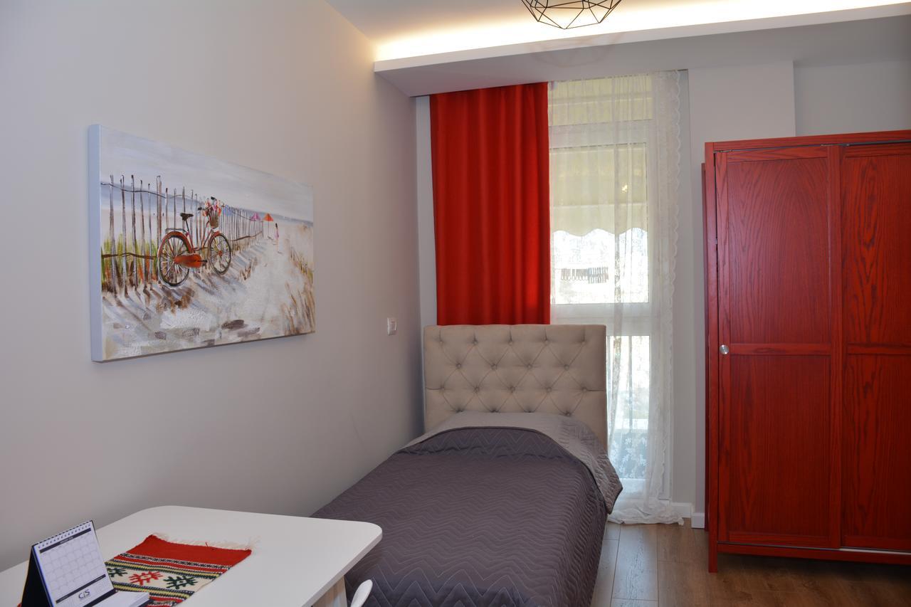 Central Luxury Apartment Тирана Экстерьер фото